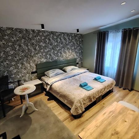 Gazdinstvo Tadic Guest House Niksic Exterior photo