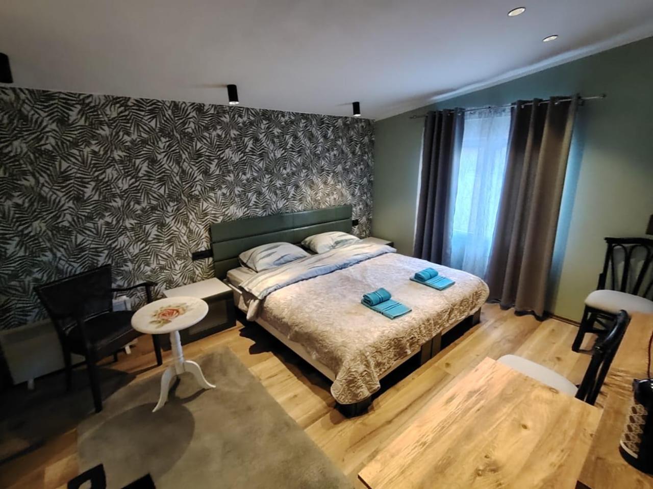 Gazdinstvo Tadic Guest House Niksic Exterior photo