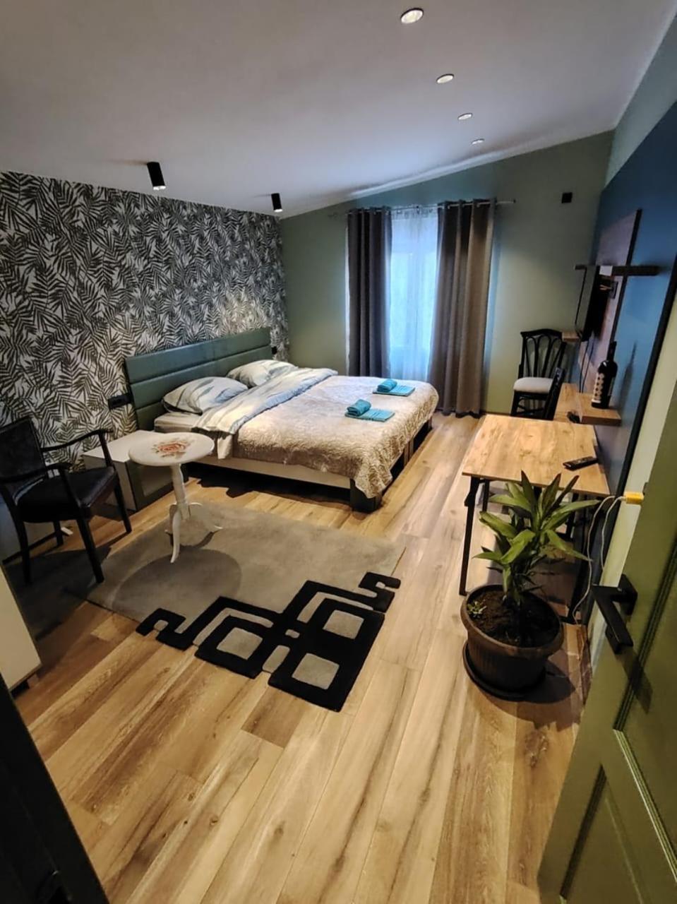 Gazdinstvo Tadic Guest House Niksic Exterior photo